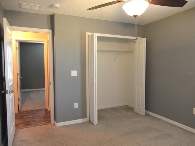 Building Photo - 10120 Rose Petal Pl