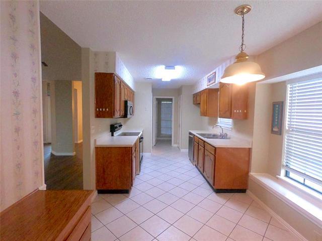 Building Photo - 2630 Kimberly Dr