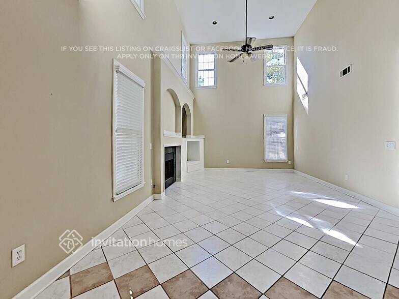 Building Photo - 4305 Dorset Ln