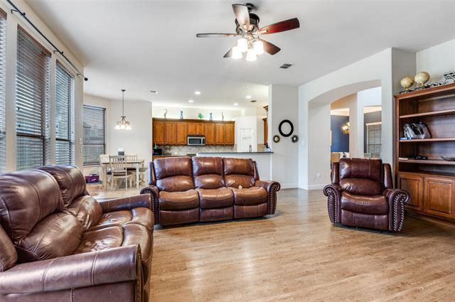 Building Photo - 4308 Old Grove Dr