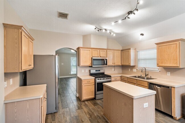 Building Photo - 3427 W Rainmill Dr