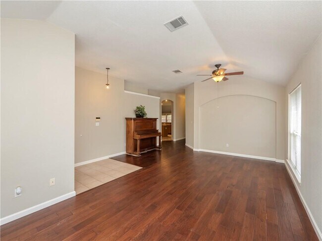 Building Photo - 2206 Boneset Trail