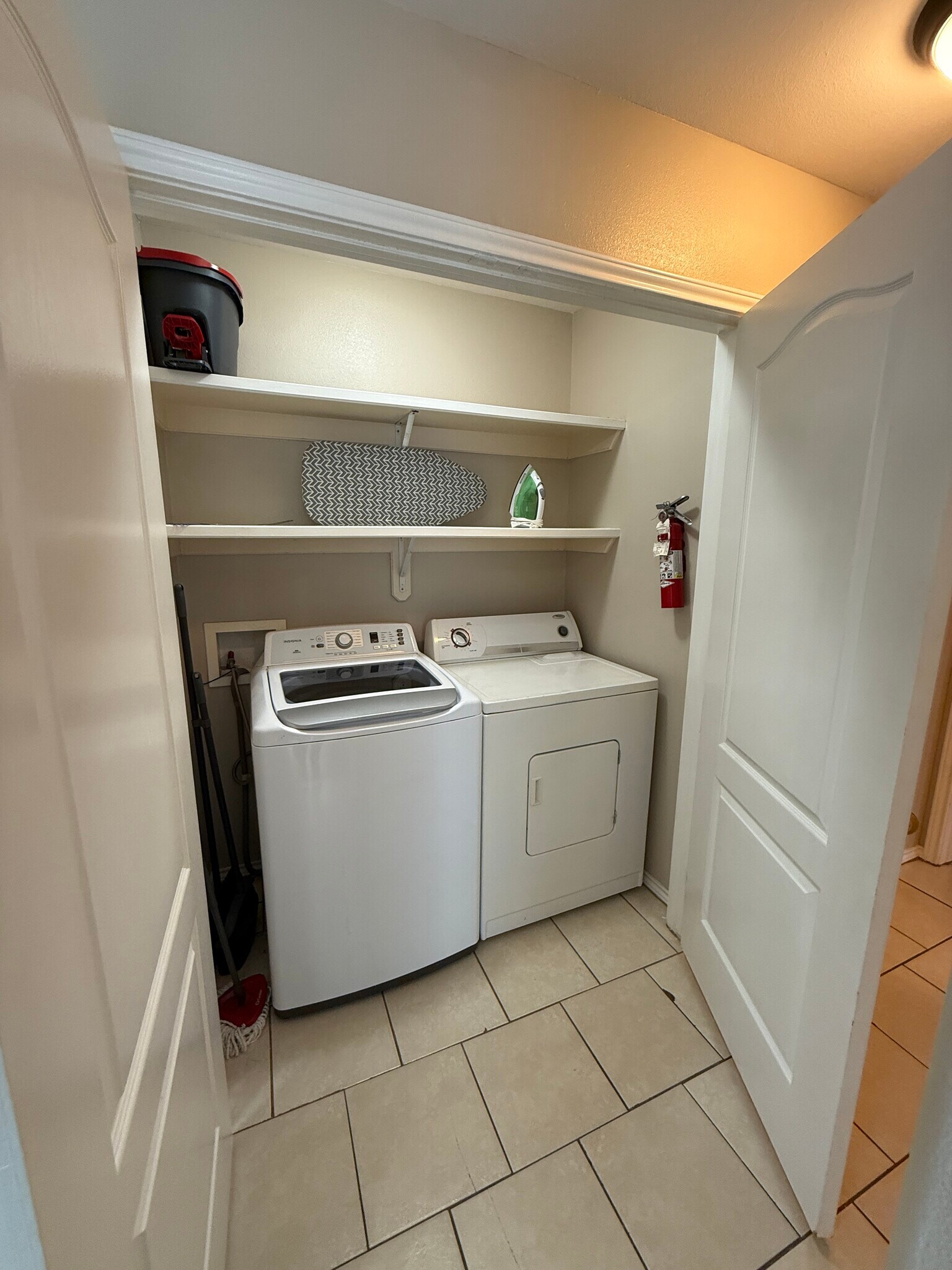 Unit D - 302 W Amy Dr