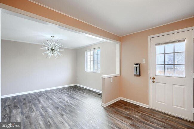 Building Photo - 12321 Boncrest Dr