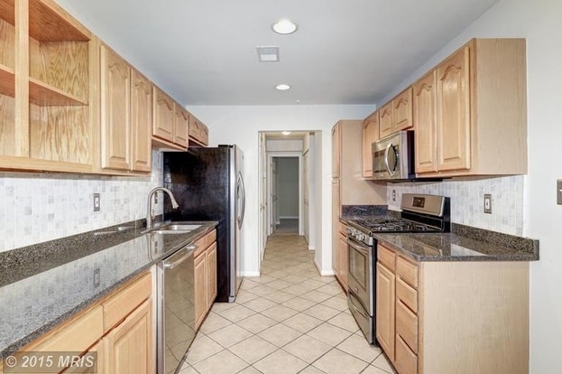 Eat-in Kitchen - 3901 Ettrick Ct