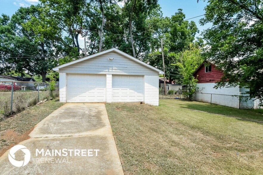 Building Photo - 1548 53rd Street Ensley
