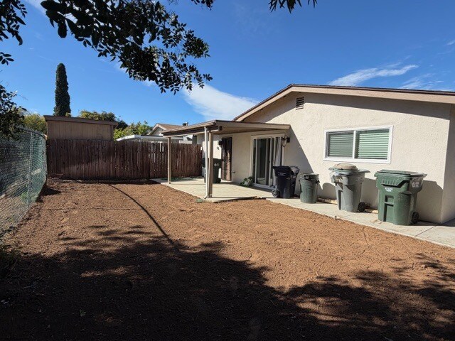 Building Photo - 1747 Acorn St