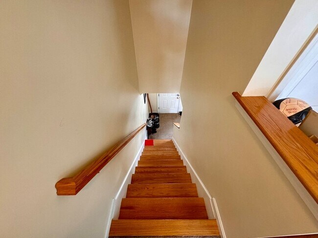 Building Photo - 14 Merrimac Way
