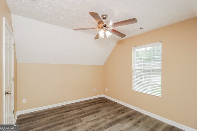 Building Photo - 108 Cobblestone Dr