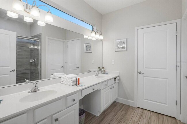 Building Photo - 2689 Calistoga Ave