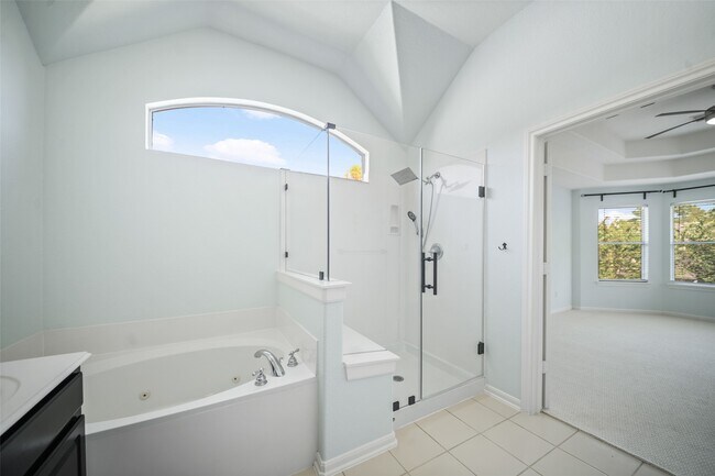 Building Photo - 131 Zephyr Bend Pl