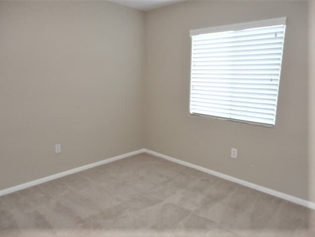 Building Photo - 10633 Calf Creek Ct