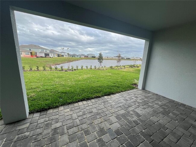 Building Photo - 6735 Willow View Ave