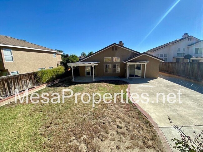 Building Photo - 14042 Sweet Grass Ln