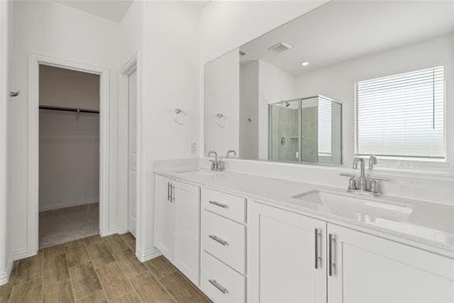 Building Photo - 5135 Bancroft Dr