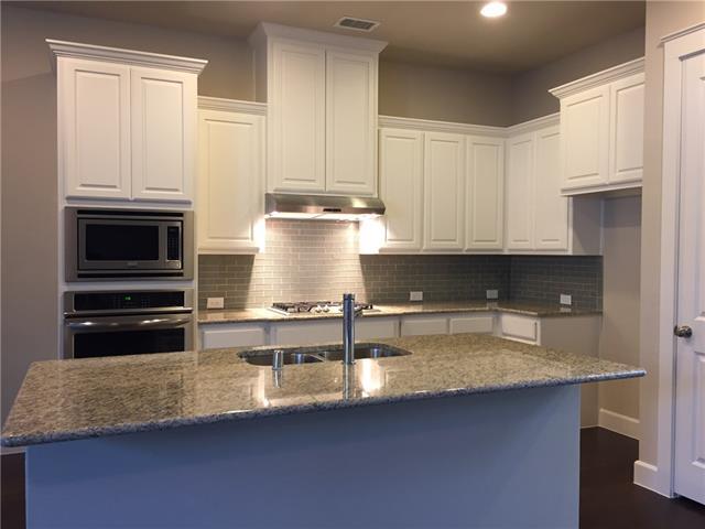 Building Photo - 1017 Water St