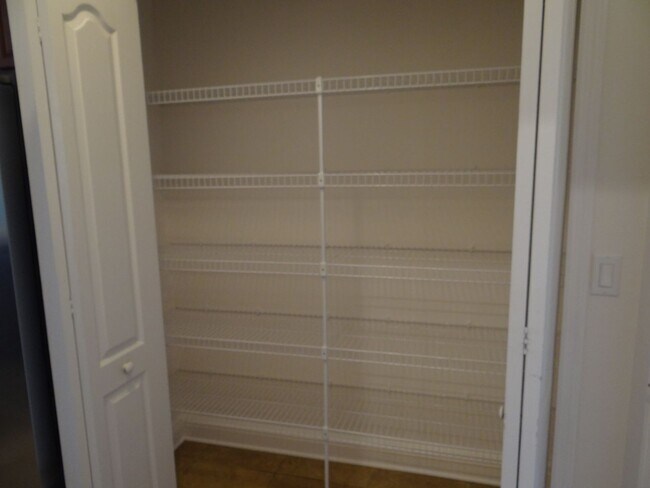 Building Photo - RIVER CLUB annual rental - Port Charlotte