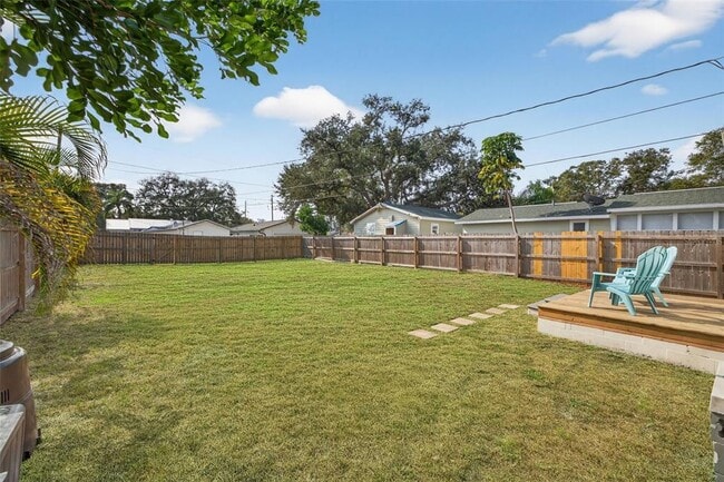 Building Photo - 486 49th Ave N