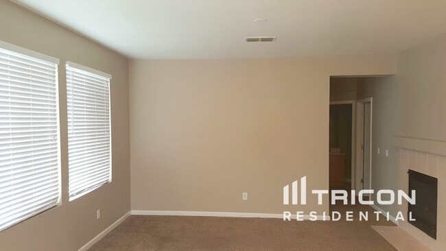 Building Photo - 5101 Strawberry Way