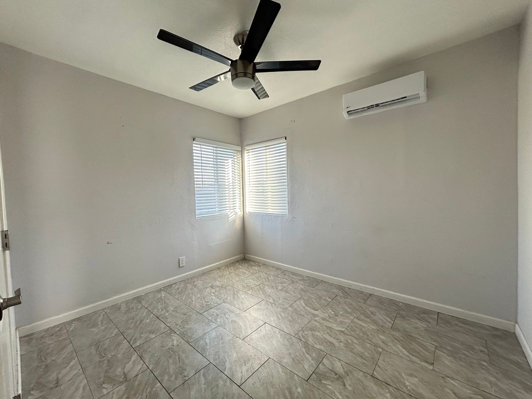 Building Photo - 19790 Cooper Rd