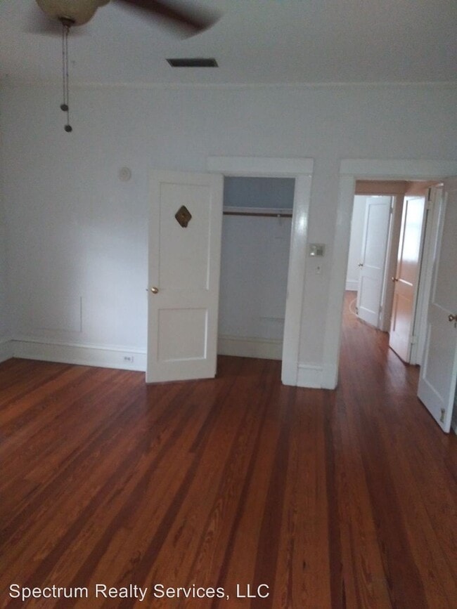 Building Photo - 3 br, 1 bath House - 1617 Riverside Avenue