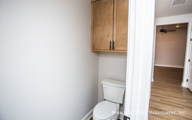 Building Photo - 2550 137th St