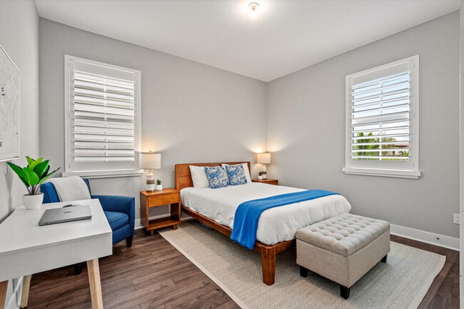 Building Photo - 13109 Alton Rd