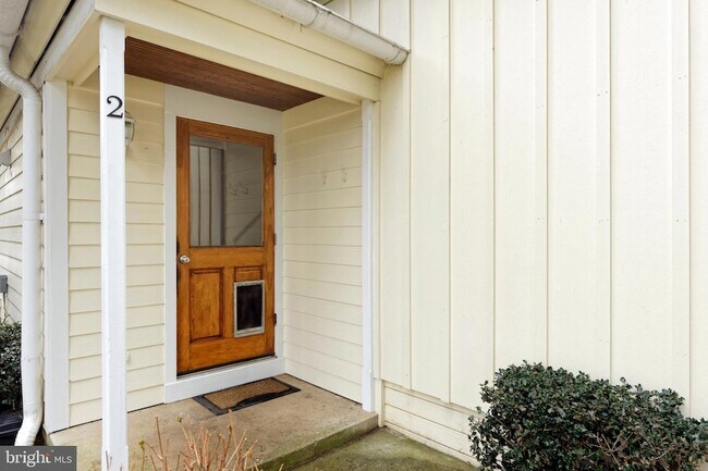 Building Photo - 2211 Hatchers Mill Rd