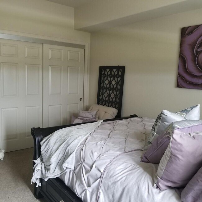 Building Photo - Seabreeze Apartment Homes - www.seabreezeapartmentslompoc.com