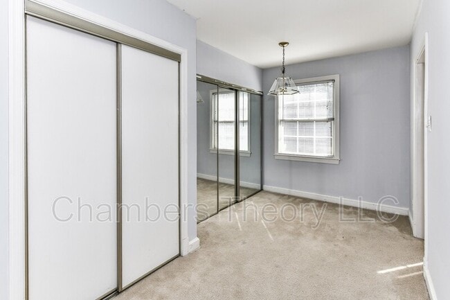 Building Photo - 2603 Arlington Blvd