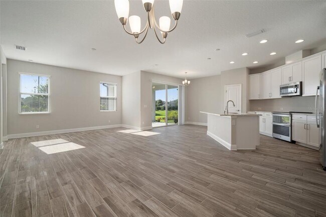 Building Photo - 3590 Quiet Dr