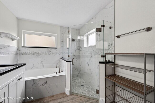 Building Photo - 4190 Chardonnay Dr