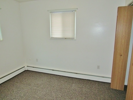 Building Photo - 200 N Auburn Rd