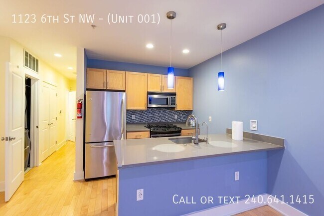 Building Photo - 1123 6th St NW