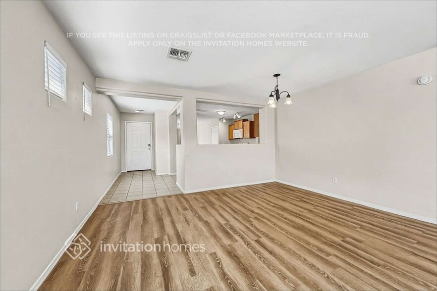 Building Photo - 43893 W Cowpath Rd