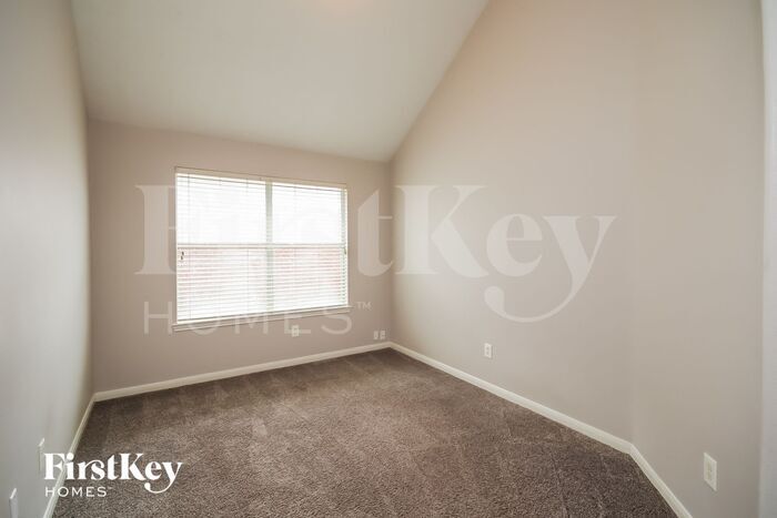 Building Photo - 6214 Diamond Rock Dr