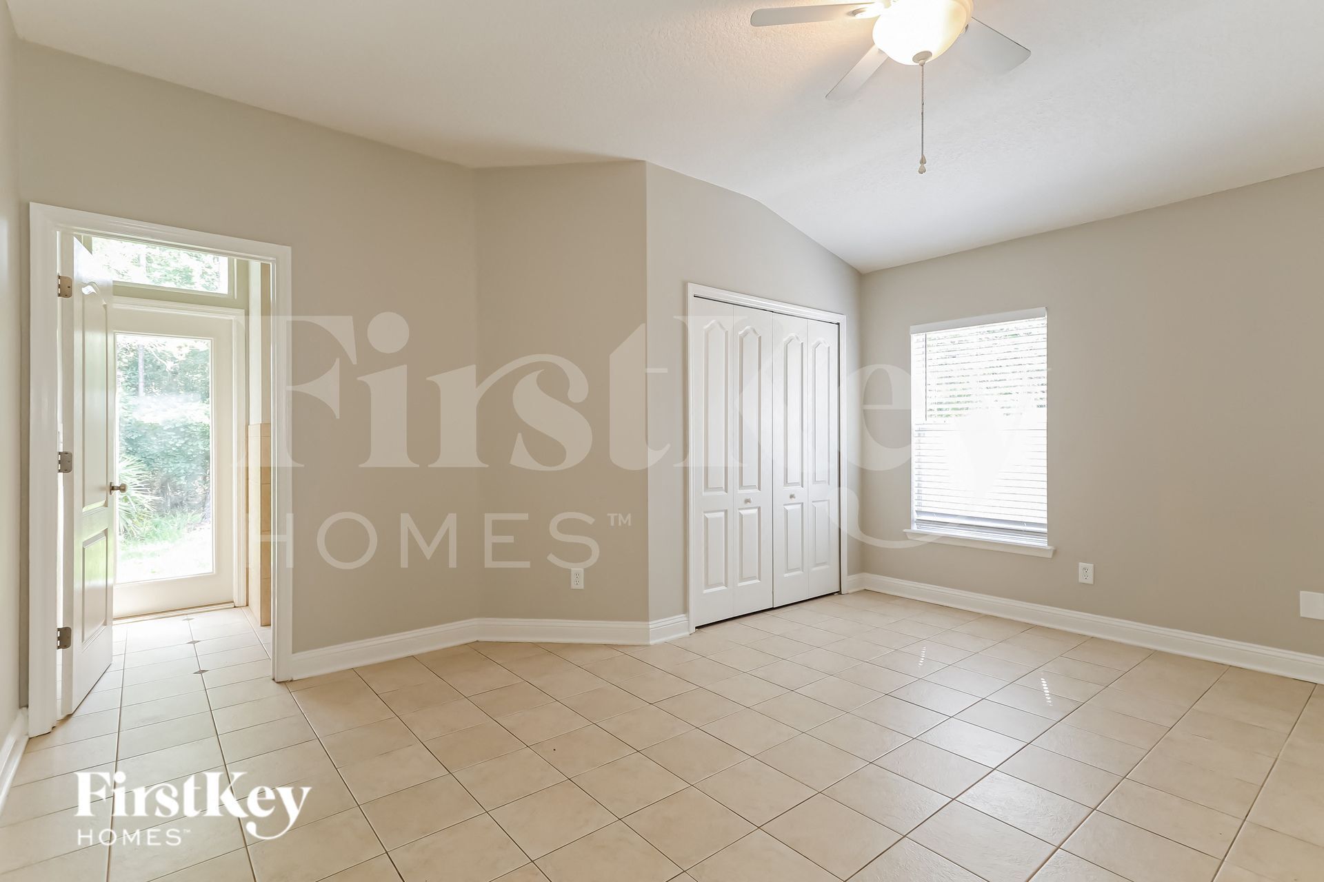 Building Photo - 9471 Woodleigh Mill Dr