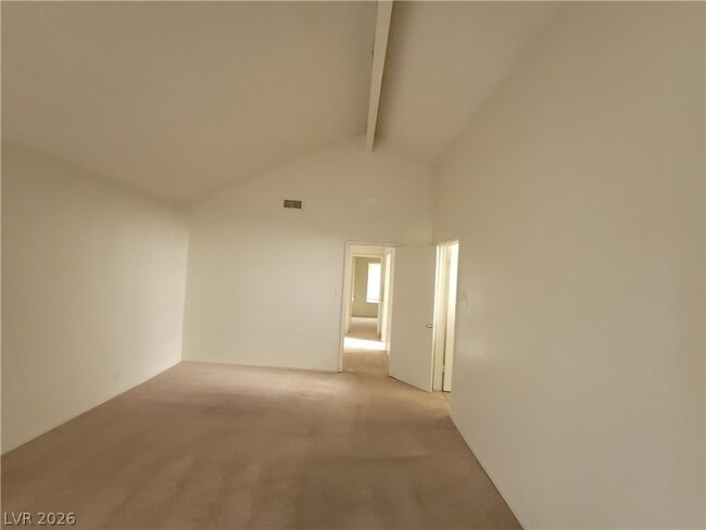 Building Photo - 4760 Woodridge Rd