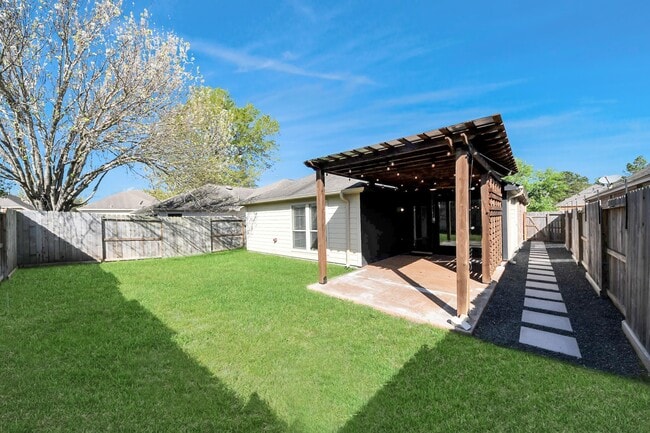 Building Photo - 27427 Channing Springs Dr