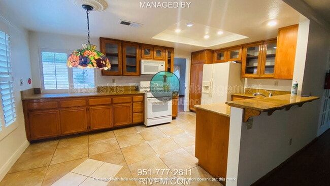 Building Photo - 23972 Creekwood Dr