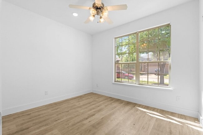 Building Photo - 12625 Joplin Drive