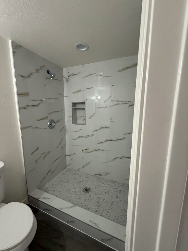 Building Photo - 1518 N Broadway