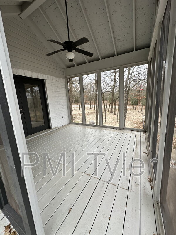 Building Photo - 239 Co Rd 3346