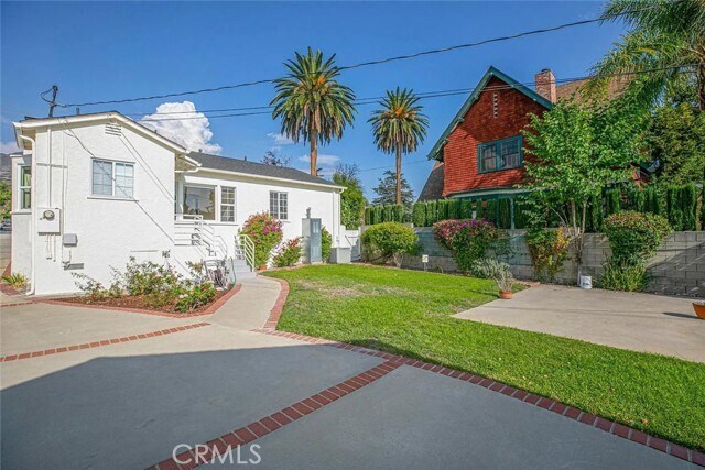 Building Photo - 1606 Bel Aire Dr