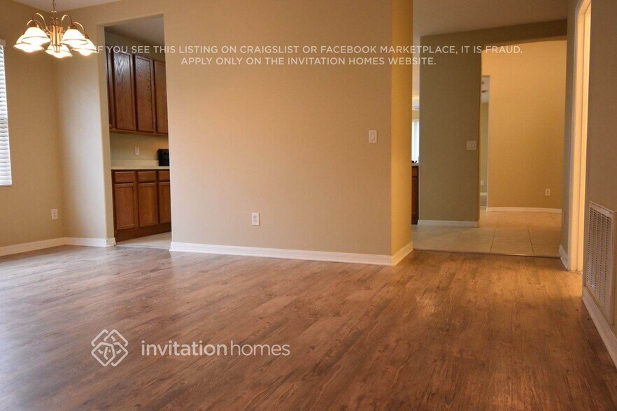 Building Photo - 9115 Tivoli Chase Dr