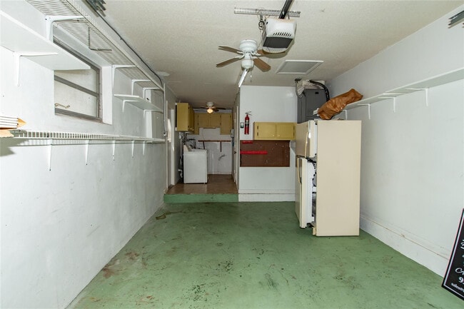 Building Photo - 7255 NW 8th Ct