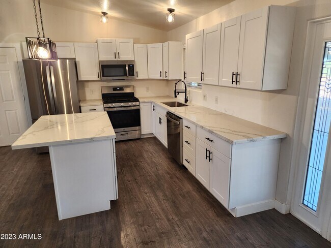 Building Photo - 28624 211th Ave