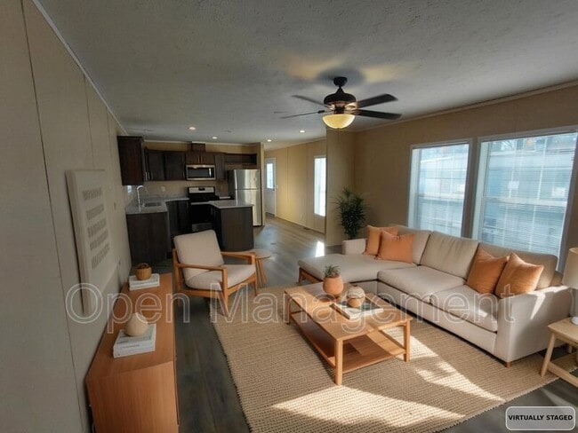 Building Photo - 301 Mantle Ave