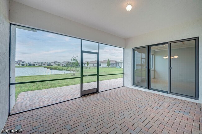 Building Photo - 5114 Panella Ave