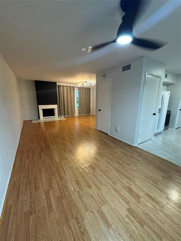 Building Photo - 323 Towne House Ln